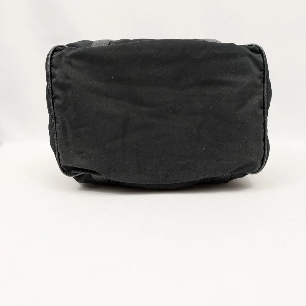 Bottega Veneta Toiletry Bag - Picture 5 of 15